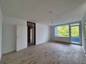 Wohnzimmer - Schöne 2-Zimmer-Wohnung in Essen Katernberg