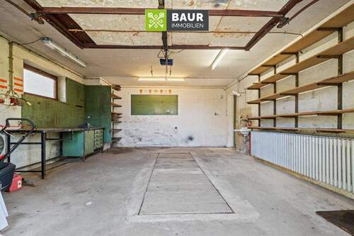 Garage - 