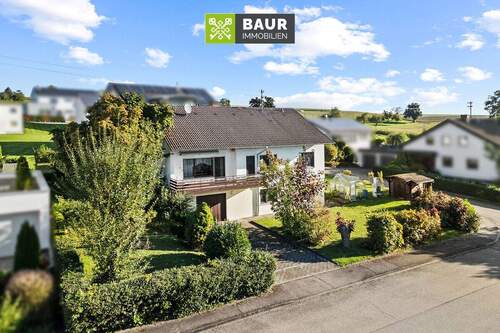 Luftbild - 4 Zimmer Einfamilienhaus zum Kaufen in Altheim