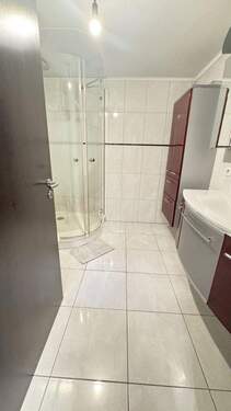 Badezimmer UG - 