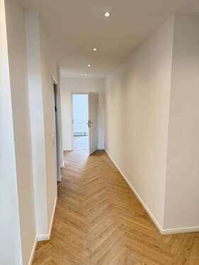 Sanierungsbeispiel Flurneugestaltung - 