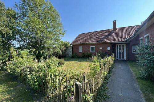 Außenansicht - 2 Zimmer Etagenwohnung zum Kaufen in Jade