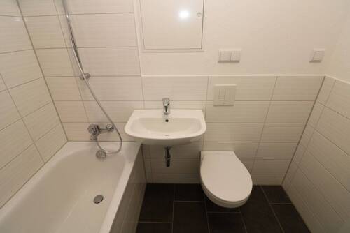 Beispiel Bad mit Wanne - 
