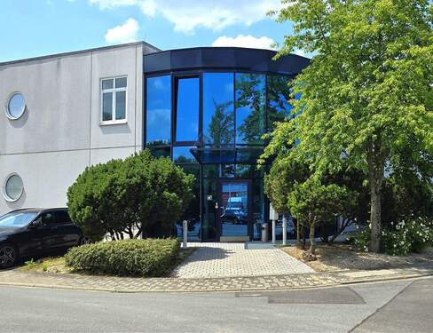 Außenansicht - Attraktive 250 m² Bürofläche im 1. OG in Rödermark - sofort verfügbar