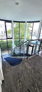 EIngangsbereich Treppe - Büro zur Miete in Rödermark