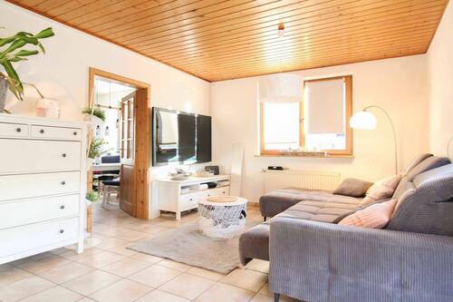 Wohnzimmer - 5 Zimmer Doppelhaushälfte in Mainz