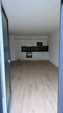 Einblick vom Balkon - 3 Zimmer Etagenwohnung zur Miete in Bamberg