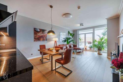 Wohnen - 2 Zimmer Etagenwohnung in Berlin