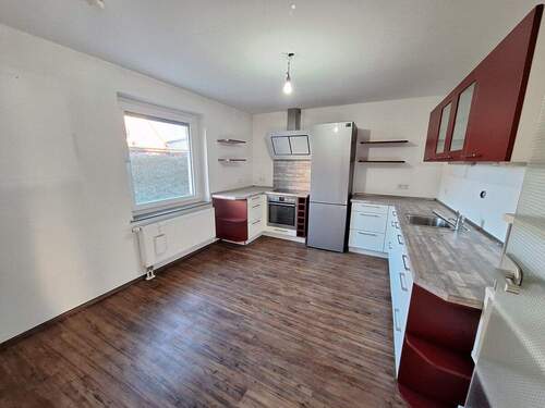 Küche im Erdgeschoss - Reihenmittelhaus mit 100,70 m&sup2; in Nürnberg zum Kaufen