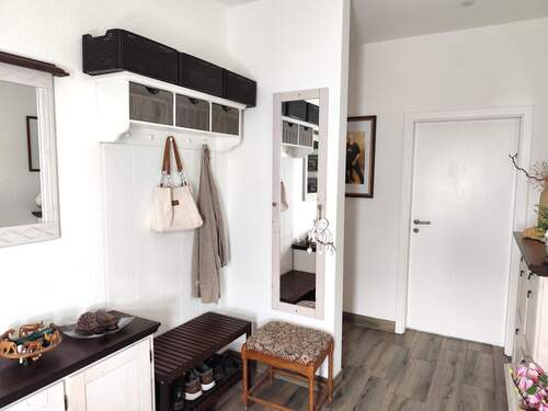 Flur SMb.jpg - 4 Zimmer Einfamilienhaus in Seelow