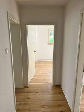 Flur - 3 Zimmer Etagenwohnung zur Miete in Hagen