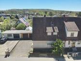 Hausansicht - 7 Zimmer Doppelhaushälfte in Heroldsbach