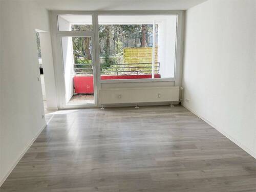 Wohnen Zug. Loggia 1.OG - 5 Zimmer Etagenwohnung zur Miete in Bochum
