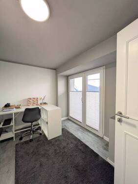 4ff73c40-2536-4b30-b9dc-c6badd8557ec.webp - 