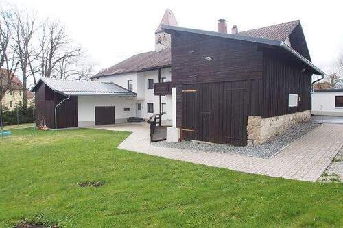 Ansicht Norden - 1 Zimmer Mehrfamilienhaus, Wohnhaus in Spiegelau