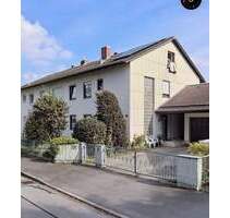 * GROSSZÜGIG und GARTEN * -- 4,5 Zimmer - mit Garage - Waldkraiburg