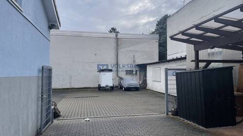 Zufahrt zum Gelände - Mehrfamilienhaus, Wohnhaus mit 541,90 m&sup2; in Eppelheim zum Kaufen