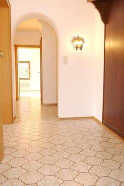 03-Garderobe - 6 Zimmer Einfamilienhaus in Lenggries