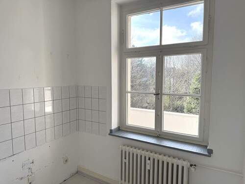 Küche mit Blick in der Garten - 