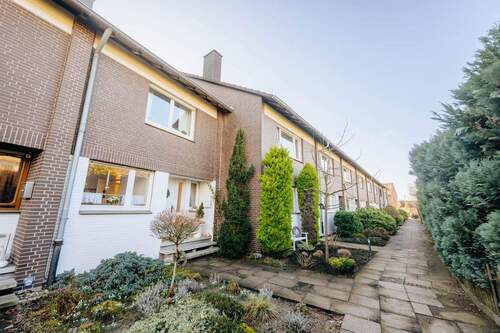 Ansicht - 4 Zimmer Reihenmittelhaus zum Kaufen in BI-Senne