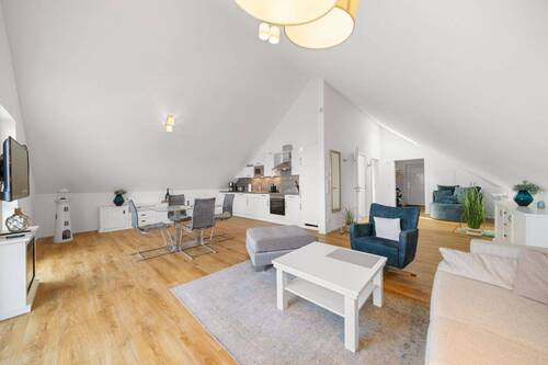 Wohnzimmer - 2 Zimmer Etagenwohnung zum Kaufen in Kappeln