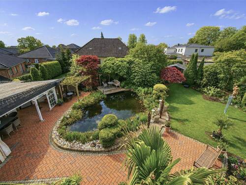 Garten - Mehrfamilienhaus, Wohnhaus mit 193,00 m&sup2; in Hohenlockstedt zum Kaufen
