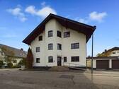 Ansicht - Platz für die große Familie! 2 Familienhaus in familienfreundlicher Lage