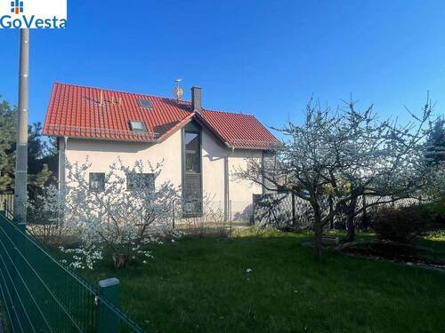Seitenansicht 2 - 9 Zimmer Einfamilienhaus zum Kaufen in Grimma