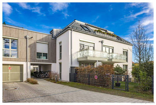 Blick auf die Wohnung - EINZIGARTIGE DACHTERRASSENWOHNUNG IM WUNDERSCHÖNEN TRUDERING