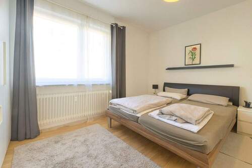 SCHLAFEN - 