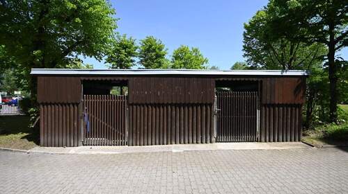 Mülltonnenhaus - 