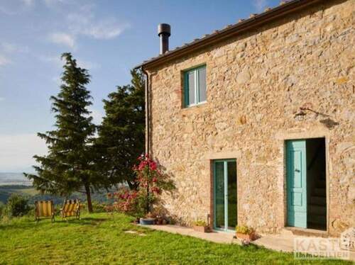 Aussenansicht - 5 Zimmer Bauernhaus, Landhaus zum Kaufen in Lajatico