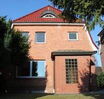 Einfamilienhaus Schmiedestr. 12 in Geesthacht - Ein Angebot von IVD-HAUSVERWALTUNG GERD VON DER HEIDE Immobilien GmbH.