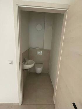 Gäste-WC.JPG - 