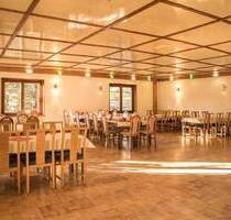 Betreiber gesucht! - 2.500,00 EUR Kaltmiete, in Bahretal (PLZ: 01819) Borna