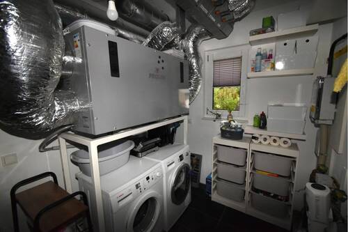 Luft/ Luft Wärmepumpe mit Lüftungsanlage und HWR - 