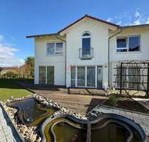 Freihstehendes Einfamilienhaus auf sonnigem Grundstück mit Garage und Carport - Emmingen-Liptingen / Emmingen