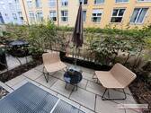 mit Terrasse - 