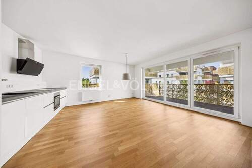 Wohnzimmer - 3 Zimmer Etagenwohnung in Hamburg