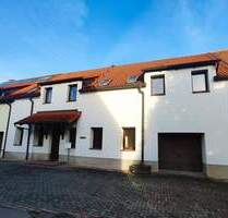 Reihenmittelhaus mit Kamin, Garage und flexibler Raumaufteilung - solide Basis für individuelle Wohnideen - Thallwitz