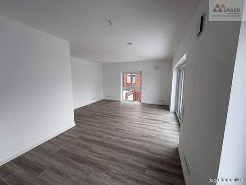 großer Wohn-Essbereich - 2 Zimmer Etagenwohnung zur Miete in Ganderkesee