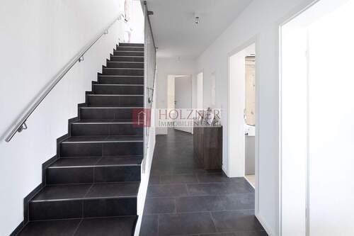 Treppe Wohnung 1 - 