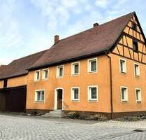 PREISREDUZIERUNG - denkmalgeschütztes Einfamilienhaus mit großer Scheune und ehemaligen Stallungen - Merkendorf