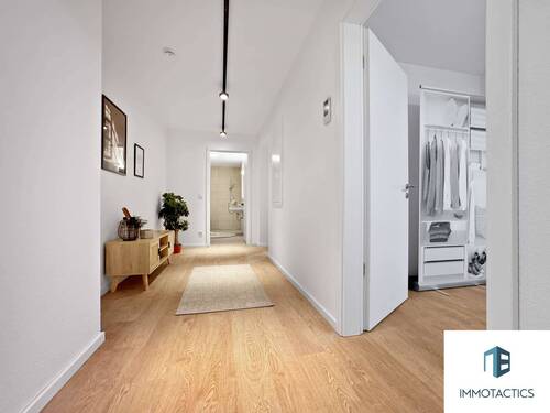 Flur1 - 4 Zimmer Etagenwohnung in Bad Kreuznach