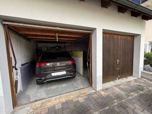 Garage.JPG - 