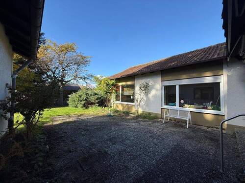 Terrasse2 - 9 Zimmer Bungalow in Tuttlingen