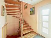 Treppenhaus - 5 Zimmer Doppelhaushälfte zum Kaufen in Waghäusel