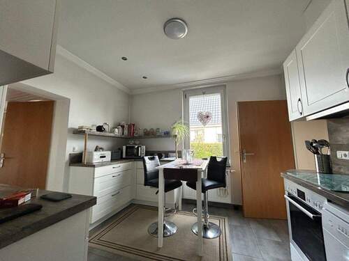 Küche - 6 Zimmer Einfamilienhaus in Varel