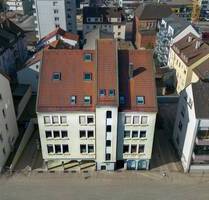 Physiotherapie-Praxis - im Erdgeschoss - mitten in Ulm - inkl. 3 Parkplätze