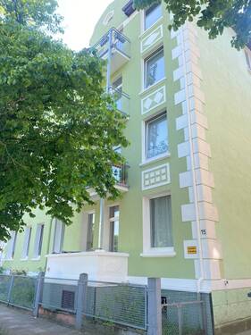 Fassade 2.jpg - Mehrfamilienhaus, Wohnhaus zum Kaufen in Braunschweig